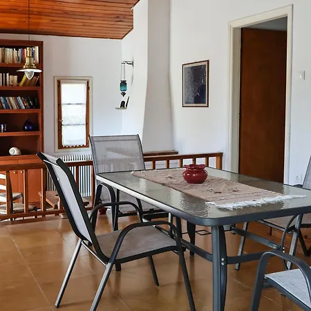 Belle Epoque - Holiday Home Aegina Exterior foto